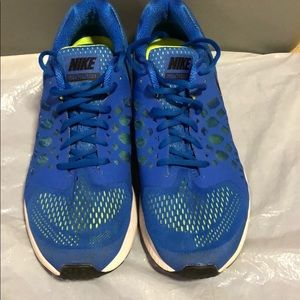 Men’s Nike Zoom Pegasus 31 sz9.5